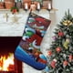 thumbnail image 1 of Navidad Bienvenidos a Villa Quién Tema: Calcetines de Navidad, fino lino blanco para colgar en escaleras y chimenea, decoración navideña para el hogar, regalo de Navidad. 45cm × 32cm, 1 of 5