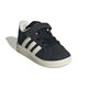 thumbnail image 1 of Zapatilla deportiva adidas Kids Grand Court 2.0 con cordón y correa elásticos, 1 of 9