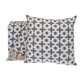 thumbnail image 4 of Almohada Parkland Collection con estampado transicional azul de 45 x 45 cm, 4 of 6
