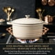 thumbnail image 2 of Juego de utensilios de cocina QuliMetal de hierro fundido esmaltado, 8 piezas, blanco crema, 2 of 9