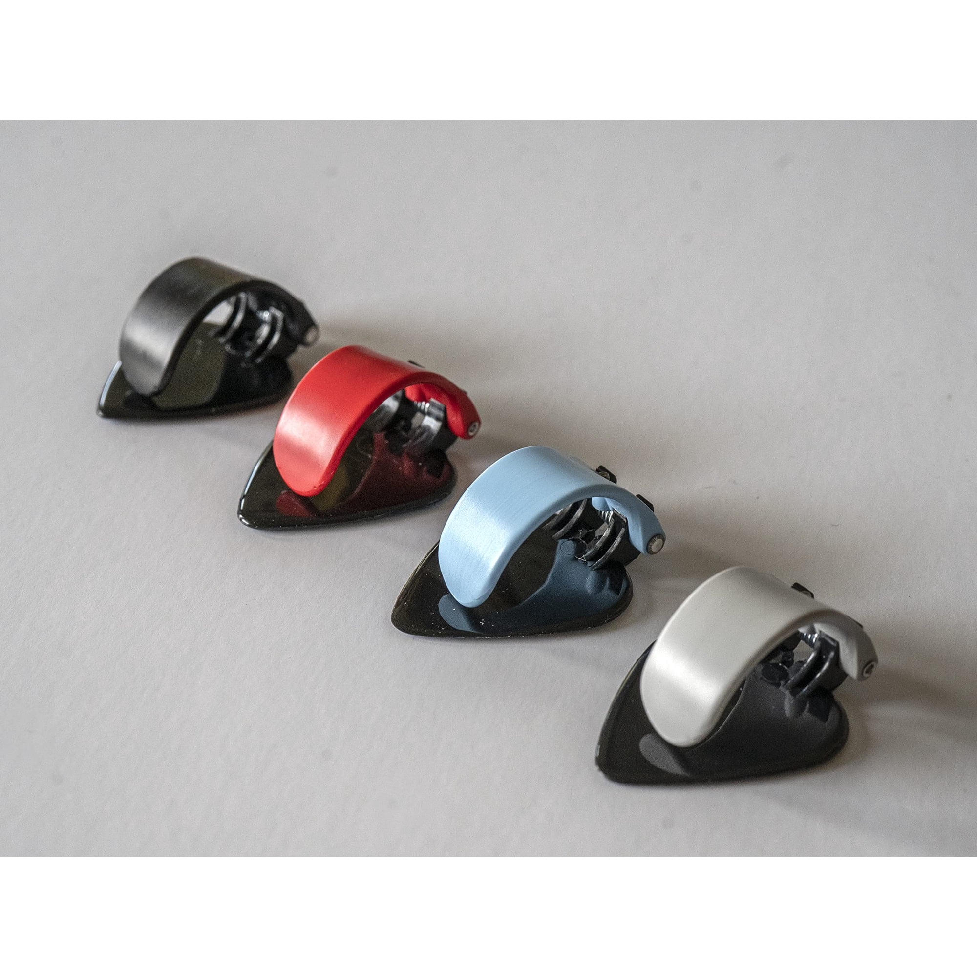 Black Mountain Products - Paquete De Variedades Thumb Picks Black Mountain Para Guitarristas