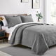 thumbnail image 1 of Cubrecama Quilt Reversible 228x228cm Queen 2 Funda Almohada, 1 of 2