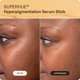 thumbnail image 5 of Serum Stick Live Tinted Superhue para Hiperpigmentación 10 mL, 5 of 9