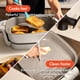 thumbnail image 3 of Sartén eléctrica Bella Make & Take se adapta a cualquier lugar con leche de avena de 1200 W, 3 of 7