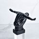 thumbnail image 4 of Adorno Deco Escultura Minimalista Atleta En Equilibrio Negro, 4 of 5
