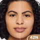 thumbnail image 4 of Corrector Dermablend Cover Care, cobertura total, hidratación de 24 horas, 4 of 7