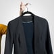 thumbnail image 4 of Velvet Hangers Utopia Home, 20 unidades, gancho antideslizante de 360°, color negro, 4 of 5