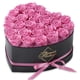 thumbnail image 1 of Caja con forma de corazón de rosas preservadas GLAMOUR BOUTIQUE 27 Rosa, 1 of 9