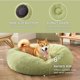 thumbnail image 3 of Cama para perros Bedsure Calming Donut, lavable para perros de tamaño mediano, color verde, 3 of 6