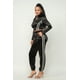 thumbnail image 5 of Conjunto de Chaqueta y Pantalón con Detalle de Rayas y Cremallera Frontal, 5 of 5