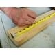 thumbnail image 3 of Cinta métrica Komelon Monster Maggrip de 7,6 m con extremo magnético, 3 of 5