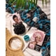 thumbnail image 4 of Bufanda envuelta en satén Luxury Kiss Colors & Care CC, 4 of 6