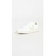 thumbnail image 2 of Zapatilla Veja V-12 para mujer, extra blanca/Sable, talla 9, 2 of 3