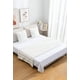 thumbnail image 1 of Juego De Piecera De Cama Mas 2 Cojin Con Fundas Modelo Burbuja Blanco, 1 of 4
