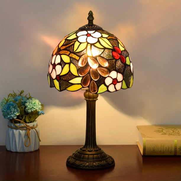 1pc 8 Inch Stained Glass Table Lamp, Handmade Living Room, Dining Room, Bedroom, Warm Bedside Lamp, Bar, Retro European, Rustic Style, Mediterranean Simple European A Variety Of Choices Creative Gifts