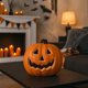 thumbnail image 3 of Calabaza con Luz LED Giratoria que Cambia de Color 15 x 14 cm Halloween - Frank & Mortis, 3 of 3