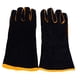 thumbnail image 2 of Guantes De Soldadura Negros Cómodos Guantes Resistentes Al Calor Para Horno Parrilla Barbacoa, 2 of 3