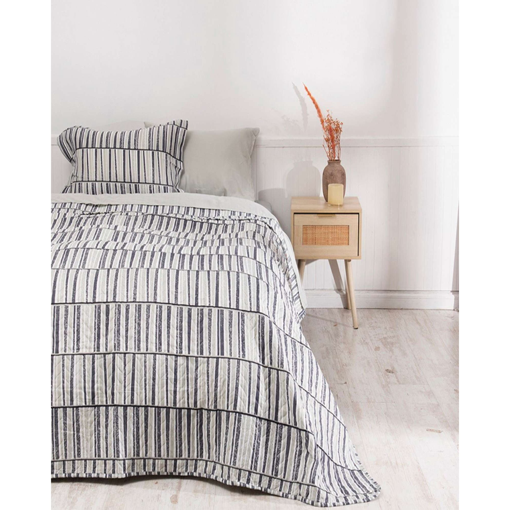 Cubrecama Quilt Mas Juego De Sábana Liso King Mashini