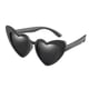 thumbnail image 4 of Gafas De Sol Con Forma De Corazón Para Ni?os Con Protección UV Polarizada Para Ni?os, Color Negro, 4 of 5