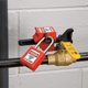 thumbnail image 5 of Candado de bloqueo de válvula Master Lock S3068 rojo, 5 of 7