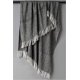thumbnail image 2 of Manta decorativa Rizzy Home TH0317 Blanco con espina de pescado 127 x 152 cm, 2 of 3