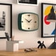 thumbnail image 5 of Reloj de pared JONES CLOCKS® Movie Retro 25,5 x 19,5 cm, color verde oscuro, 5 of 7