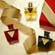 thumbnail image 2 of Perfume GUESS Seductive Red Eau de Toilette 50 ml para mujer, 2 of 3