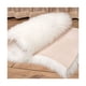 thumbnail image 5 of Alfombra de lana de oveja sintética, suave y esponjosa, de pelo largo, decorativa, para silla o sofá (50 x 150 cm, rectangular, blanca)., 5 of 5
