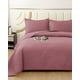 thumbnail image 2 of Cubrecama Quilt Verano King Rosa, 2 of 3