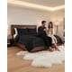 thumbnail image 1 of Plumon Elegante Para Verano King Mas Almohada, 1 of 6