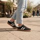 thumbnail image 2 of Zapatilla New Walk Retro Urbana Negra, 2 of 6