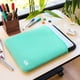 thumbnail image 3 of Funda Notebook Reversible 14" Menta/Negro, 3 of 3