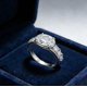 thumbnail image 2 of Anillos de Compromiso de Moissanita de Oro de 2 Quilates para Mujer Color D Claridad VVS1 Anillo de Diamante Ovalado Anillos de Boda de Plata Esterlina 925 para Mujer Talla 5-9 ﻿, 2 of 7