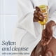 thumbnail image 3 of Set de regalo L'OCCITANE Almond Cleansing Shower & Flexible Skin Oils, 3 of 6
