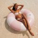 thumbnail image 3 of Flotador inflable para piscina FUNBOY, gigante, vintage, con rayas rosas, 48 pulgadas, 3 of 5