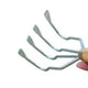 thumbnail image 3 of Rastrillo de 4 Dientes Mango Ergonómico Acero Inoxidable, 3 of 4