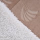 thumbnail image 2 of Plumón Coral Emboss King Beige, 2 of 3