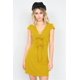 thumbnail image 1 of Vestido Casual Mini de Color Mostaza con Cuello en V, Mangas Cortas y Ribete Liso, 1 of 5