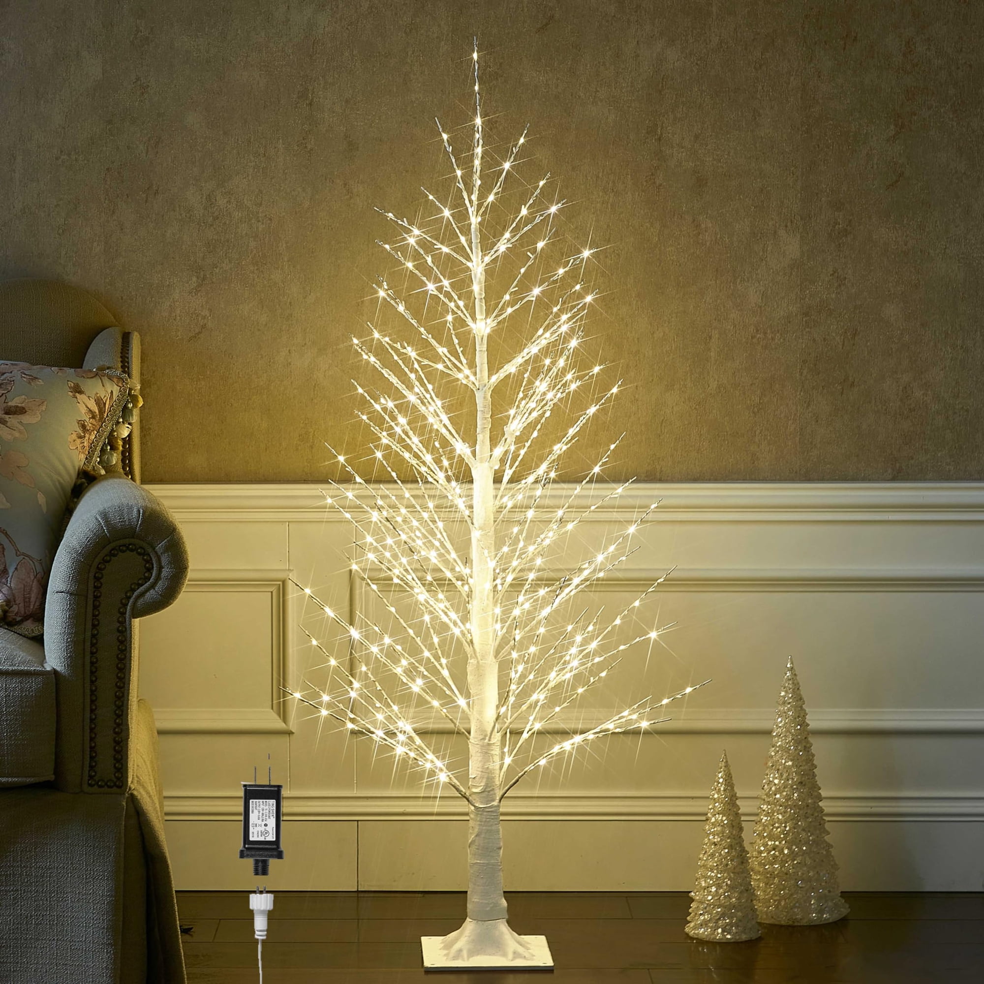 Árbol De Navidad Hairui Iluminado Blanco 4 Pies 450 Luces Led