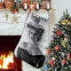 thumbnail image 1 of Marilyn Monroe Tema: Calcetines de Navidad, fino lino blanco para colgar en escaleras y chimenea, decoración navideña para el hogar, regalo de Navidad. 54cm × 38cm, 1 of 5