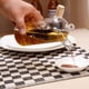 thumbnail image 4 of Botellas dispensadoras de aceite y vinagre 2 en 1 Wrap life con corcho, vidrio soplado a mano, 4 of 5