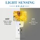 thumbnail image 2 of Luz Nocturna Uiaoiais con Pintura de Girasol y Sensor Crepúsculo‑Alba, 2 of 7