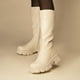 thumbnail image 5 of Bota Larga Mujer Blanco Siggy Chinitown, 5 of 8