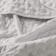 thumbnail image 4 of Quilt King Microfibra, 4 of 5