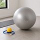 thumbnail image 2 of Pelota Balon Pilates 65cm Fitball + 1 Inflador GRIS, 2 of 2