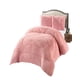 thumbnail image 1 of Cobertores De Peludos Con Chiporro King 250x270cm Color Rosa, 1 of 3