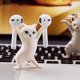 thumbnail image 4 of Soporte para bolígrafos con forma de gato, soporte para airpods en la mano levantando la mano, 4 of 7