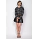 thumbnail image 2 of Chaqueta Casual Saronite Crop Negro/Blanco Mujer, 2 of 5