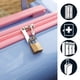 thumbnail image 3 of Candado Master Lock 120D de latón con llaves diferentes, 3 of 5