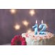 thumbnail image 4 of Velas JEVONS Azul 5 cm y 5,1 cm – Juego de 2, 4 of 6